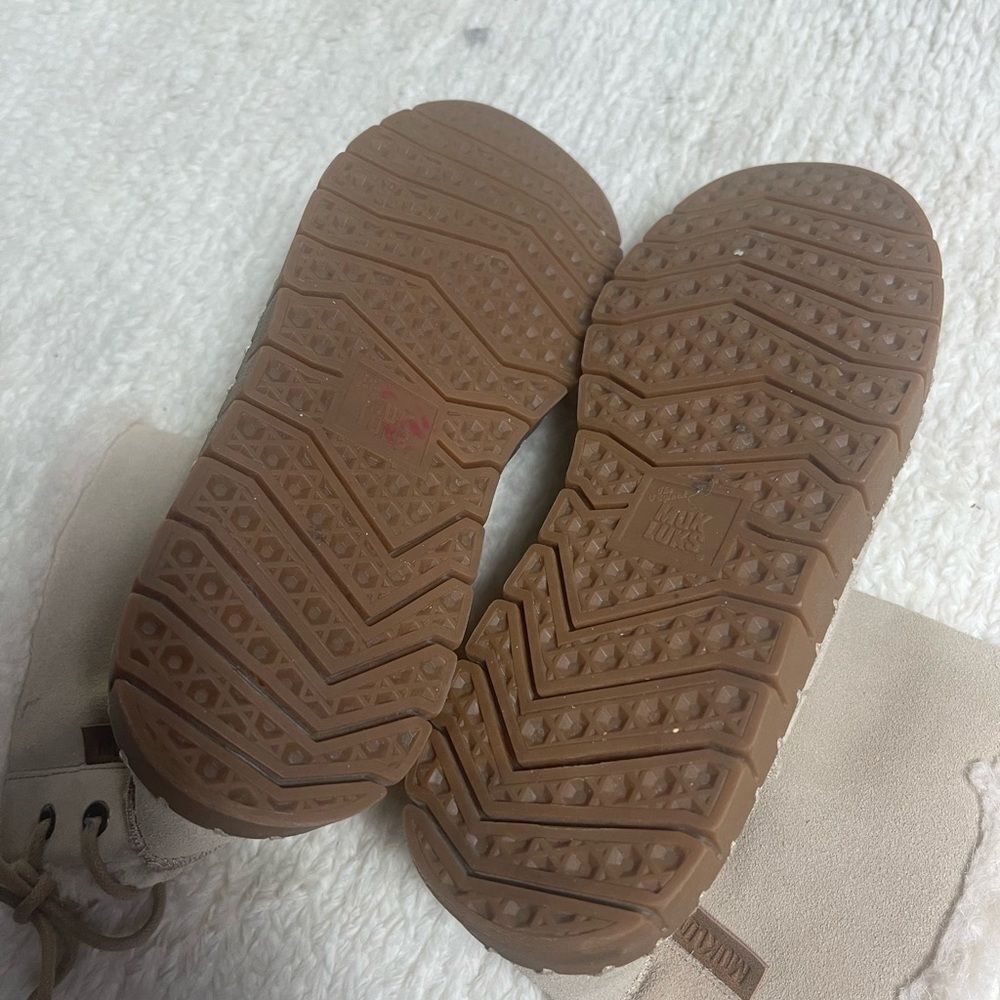 Mukluks leather suede khaki Ankle Boots back lace closure Faux fur lining SZ6.5 - Picture 13 of 13